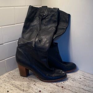 Coach vintage black leather boots. Size 7.5. Very good condition